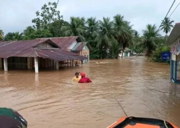Muhammadiyah’s Rapid Response: 1,500+ Food Packages Provided for West Sumatra Disasters