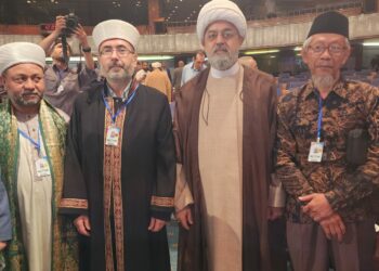 Muhammadiyah Leader Promotes Sunni-Shia Dialogue in Iran