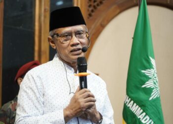 The Two-Fold Approach to Ideal Leadership in Indonesia