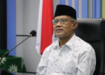 Muhammadiyah Non-Political Identity: Lessons from History