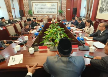 Chinese Officials and Muhammadiyah Delegation Explore Interfaith Dialogue Opportunities