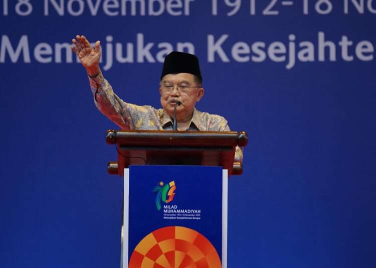 Jusuf Kalla Urges Muhammadiyah to Strengthen Entrepreneurial Spirit at 113th Milad