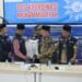 Muhammadiyah distributes 30 tons of rice from Emirates Red Crescent through MDMC to flood-affected communities in North Sumatra and Aceh.