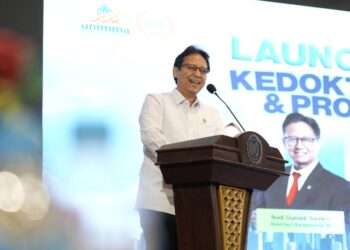 Indonesian Health Minister Praises Muhammadiyah Volunteers for Disaster Response
