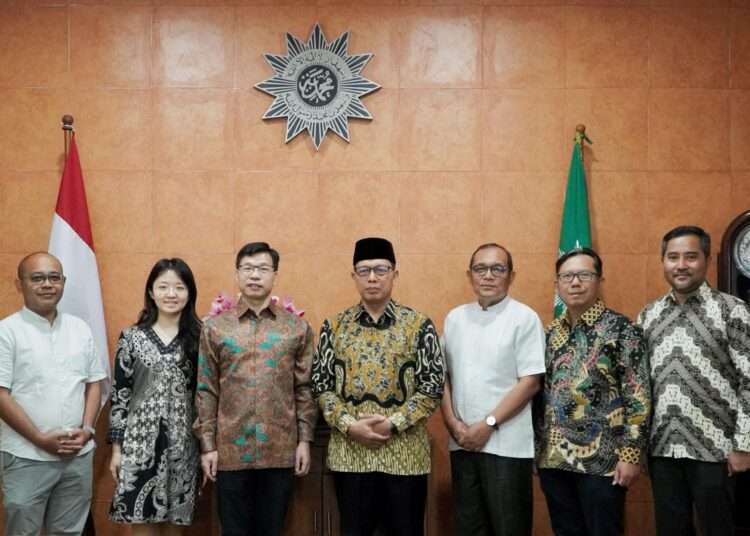 Muhammadiyah Holds Talks with Chinese Consul General on Strategic Cooperation