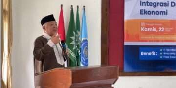 Religious Scholars Must Also Grasp Science and Technology