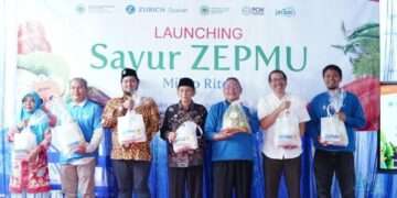 MPM and Zurich Syariah Launch ‘Sayur ZEPMU’ to Aid Cianjur Farmers