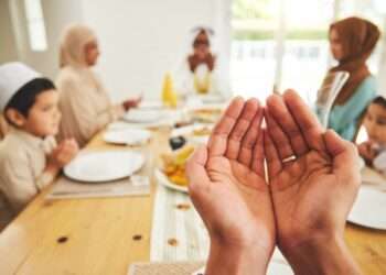 Fasting’s Hardest Test Lies not in Hunger, but Words