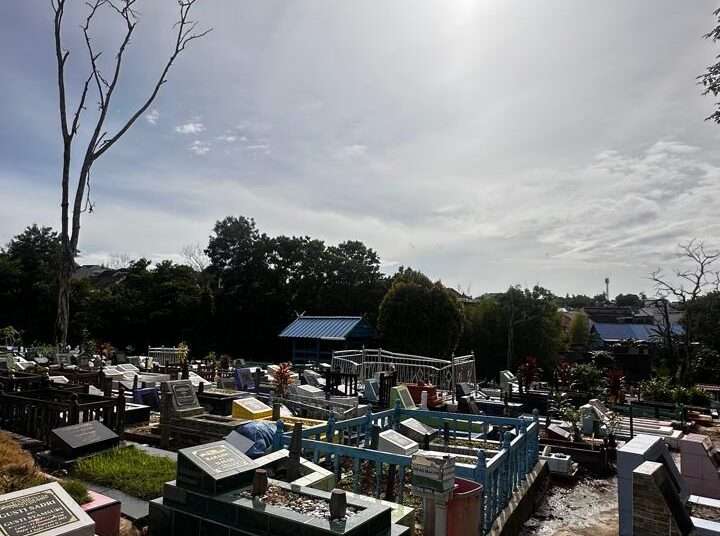 Visiting Graves During Eid: A Permissible Tradition When the Intention Is Right