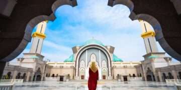 Learning from the Remarkable Women of the Prophet’s Era