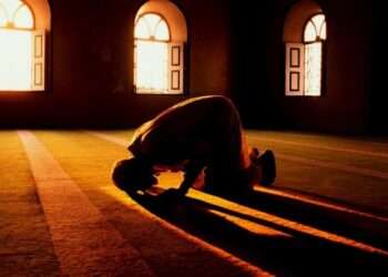 Can You Pray While Reading from a Mushaf?