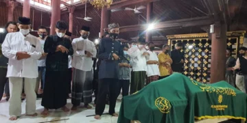 Two Versions of the Funeral Prayer According to Muhammadiyah