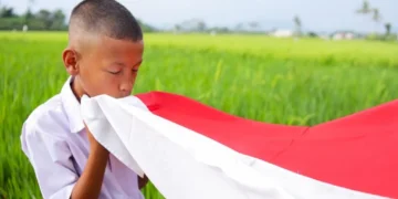 Is It Permissible to Kiss the National Flag with Emotion? 