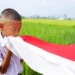 Is It Permissible to Kiss the National Flag with Emotion? 