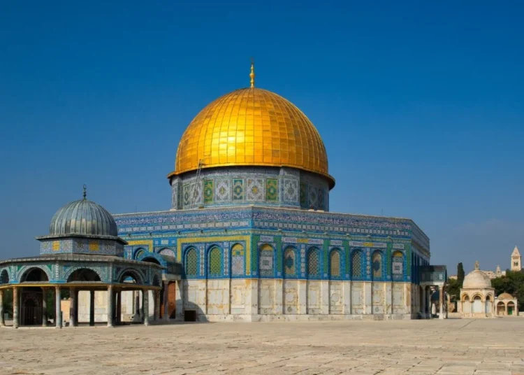 Al-Aqsa Mosque: A Meeting Point of Three Faiths and A Universal Test of Humanity