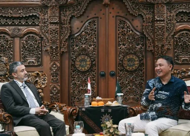 Muhammadiyah Explores Academic Cooperation with Yemen’s Saeed University